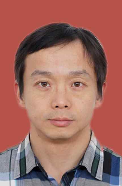 陳鵬霏.jpg 陳鵬霏.jpg